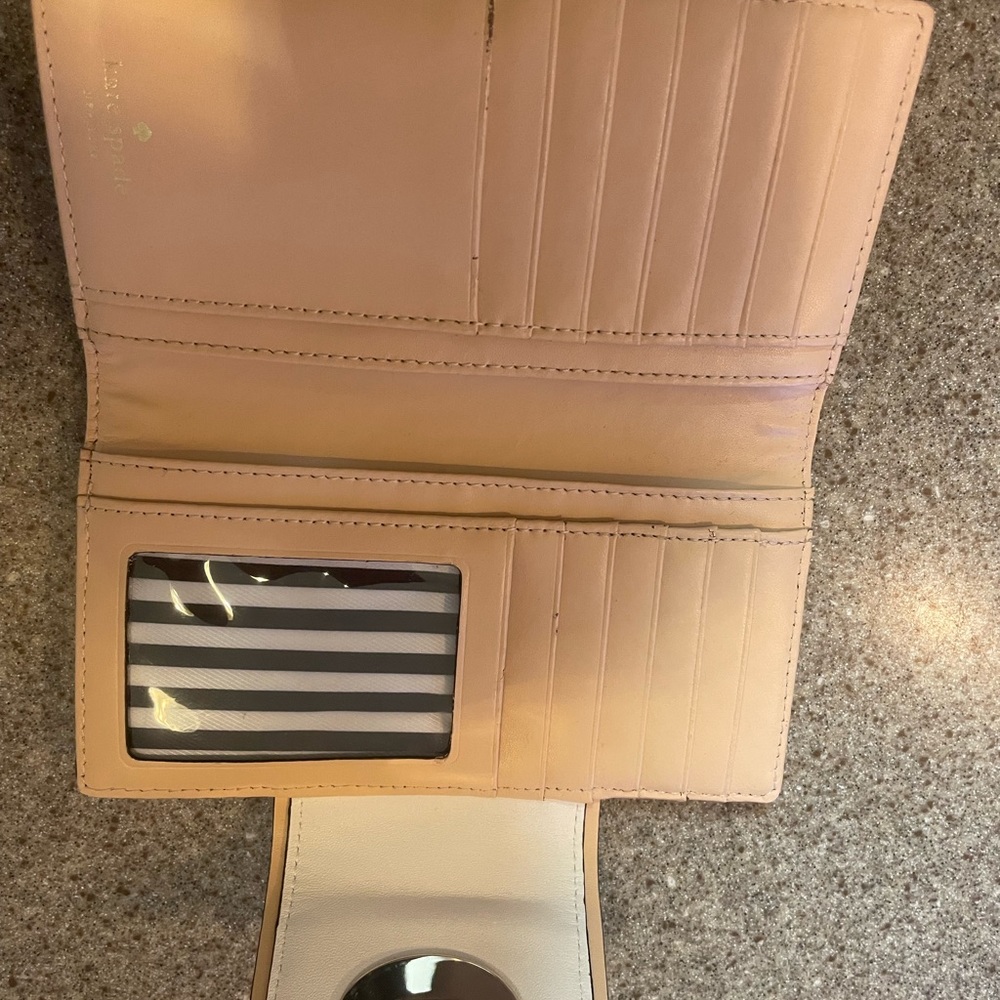 Kate Spade, wallet, new never used.. purchased for $95. Asking $80. - Picture 9 of 11